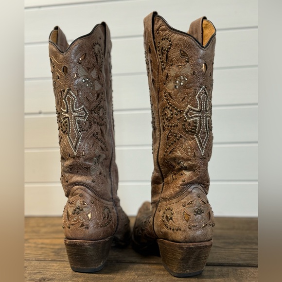 Corral Cross Studded Snip Toe Boots - Picture 7 of 9
